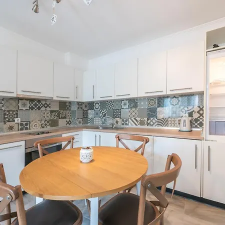 Appartamento Top Central Apartment Near The Sea Garden