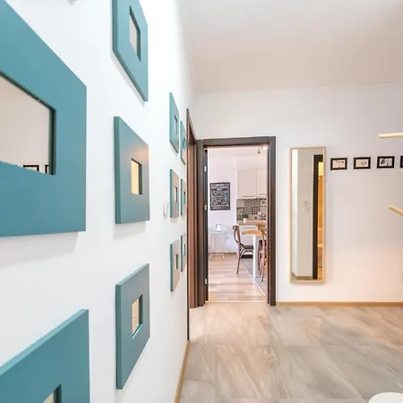 Top Central Apartment Near The Sea Garden Appartamento Varna