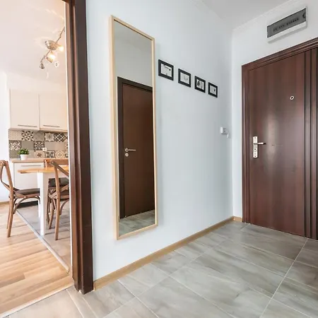 Top Central Apartment Near The Sea Garden Appartamento Varna